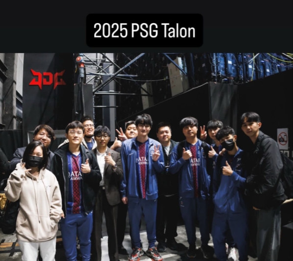 Karsa赛后发文：最大的遗憾是没赢下系列赛在赛后采访跟粉丝们打声招呼